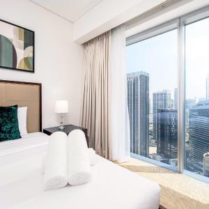 Charming 1BR in The Address Residences Dubai Marina by Deluxe Holiday Homes