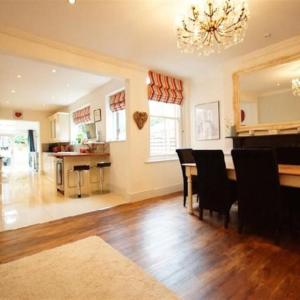 3 bed home near Cathedral