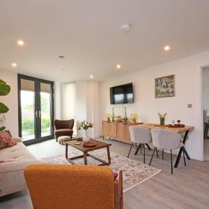 Apartment 41 with Free Secure Parking