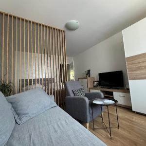 Kalwaryjska Spot Apartment in a Good Location