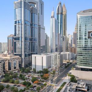 Luxury DIFC 1BR Near Dubai Mall, Burj Khalifa with Skyline Views