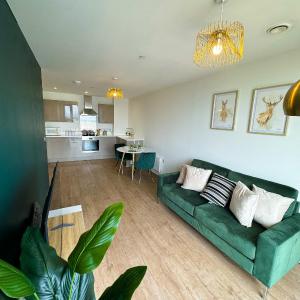 Exclusive Offers l Luxury City Centre Stay with Gym - PS4 - Netflix JVT Short Lets