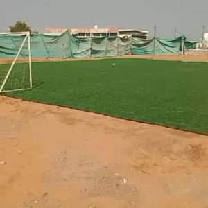 مزرعه ديزرت بريز راس الخيمه بها حمام سباحه وملاعب للاطفال و سينيما