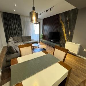 HomeRent Old Bazaar 21