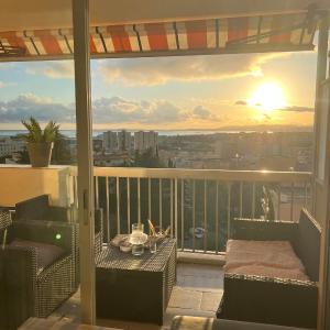 Calm apartment with sea view