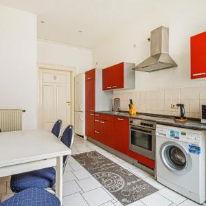 Enjoy your stay with DKN apartments - Mon-Sun - Late night check-in - Multilanguage - Near Railway station - Witamy serdecznie
