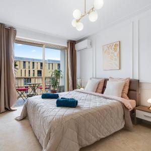 Studio elegant avec balcon proche Mer et Tramway