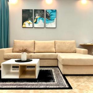Seaside Beach Apartments - by EKA Luxury Apartments