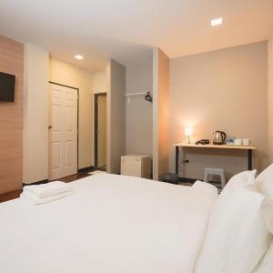 Z GO INN BTS St Louis Silom V โกอินน์ บีทีเอส เซนต์หลุยส์ สีลม 3