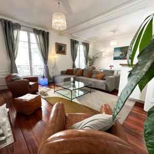 Appartement spacieux Arc de Triomphe Paris