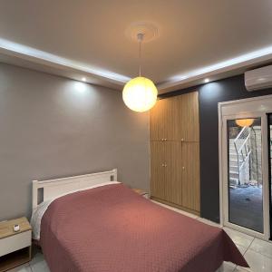 Kallithea Gripari Modern Apartment