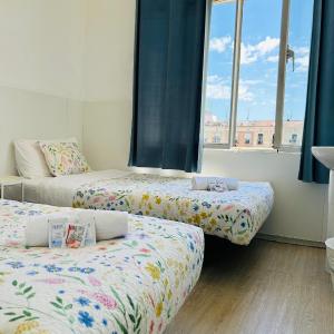 Central and Basic Universitat for YOUNG HOSTEL