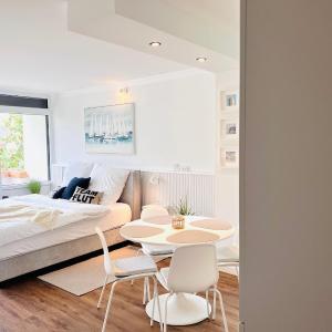 NEU - Frisch renoviertes Ferienapartment "Waterkant"