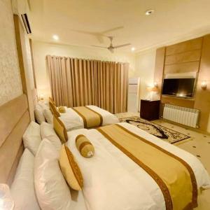 Shelton's Rezidor Hotel Gulberg Lahore