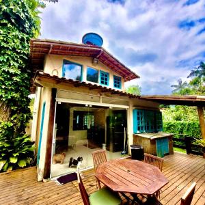 Casa Rústica em Camburi - Praia e Campo