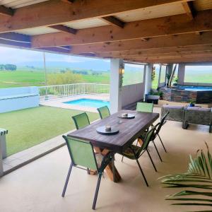 Bella Vista at Village-Living
