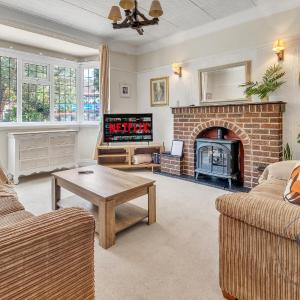4BR Cottage, Parking, NEC, Birmingham Airport