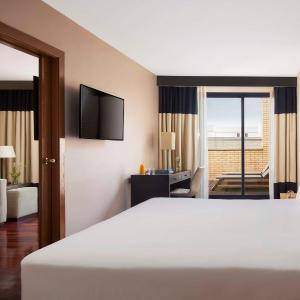 iStay by NH Ciudad de Valencia Hotel