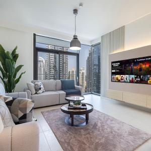 Burj Crown - Downtown Elegance Opera Boulevard View by Dubai Mall