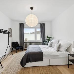 Schicke grosse Wohnung Apartment Wuppertal Ronsdorf- Nähe DUS & Dortmund & Köln & Essen