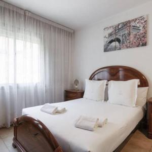 Apartment close to FC Barcelona stadium Camp Nou