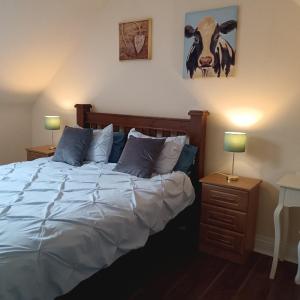 Victoria's Countryside Apartment