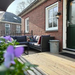 Om De Hoek