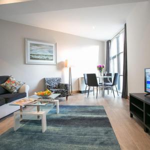 Parnell Boulevard Apartments