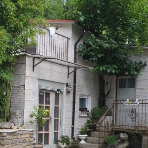 Apartments with swimming pool Juradi, Central Istria - Sredisnja Istra - 21453