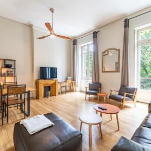 Magnifiques et lumineux Appartement de charme aux Quinconces ideal pour 4 ou 6 personnes