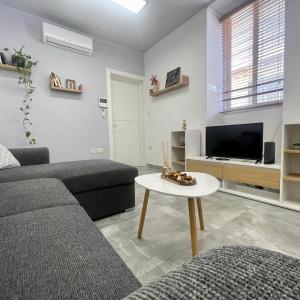 Ta Nenu Maisonette near Valletta & the Three Cities