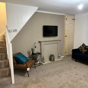 Stylish Miners Cottage, Treorchy, Rhondda