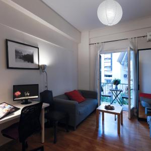 Pangrati Flat with Fiber WiFi, Near Kallimarmaro