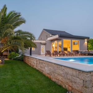 Villa Vinky