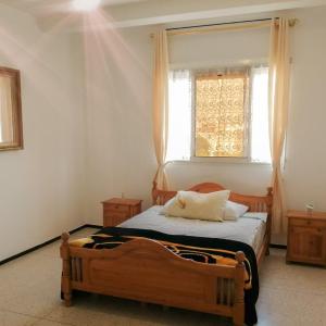 Helle Ferienwohnung mit Tiefgarage