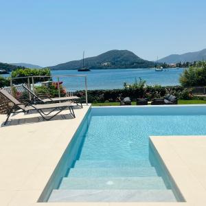 The Beach Villa, Perigiali - LUXURY BEACHFRONT