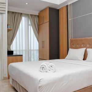Cozy Living Studio at Menteng Park Apartment By Travelio