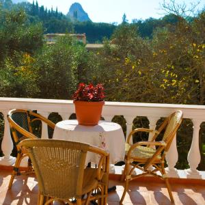 Holiday House Letta very quiet location Agios Gordios Beach