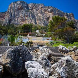 Villa sul mare con accesso privato, Terrazza vista mare, Wi-Fi con Fibra FTTH da 2,5 giga