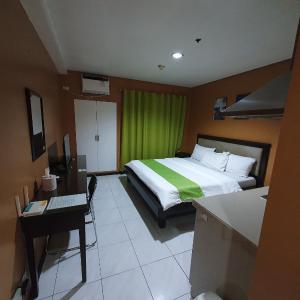 Travel time suites bel air soho