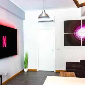 CHILL House