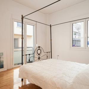 Studio close to Athens centre, fast internet.