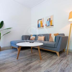 Apartamento cerca de Sagrada Familia