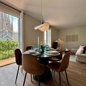 BarcelonaForRent Plaza Sagrada Familia