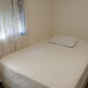 Valerie Room