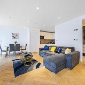 The Zurich Apartment, 6 beds, 15mins to Central London, 10mins Wembley stadium