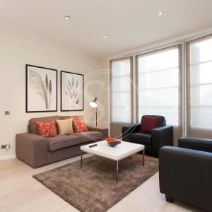 Apartamento familiar en Avenida Gaudí