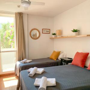 Habitación céntrica con Aire Acondicionado Baño privado Nevera