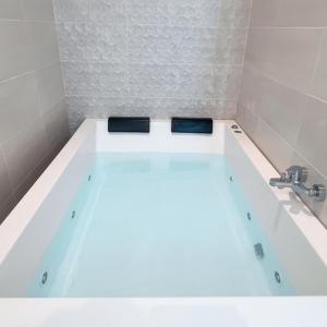 Estudio con Jacuzzi privado en el barrio de Triana
