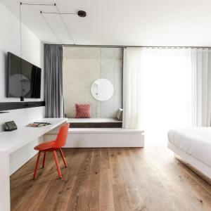 KPM Hotel & Residences Berlin, a Member of Design Hotels